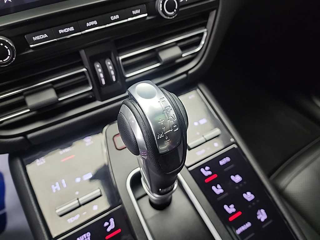 Porsche Macan - Vista 8