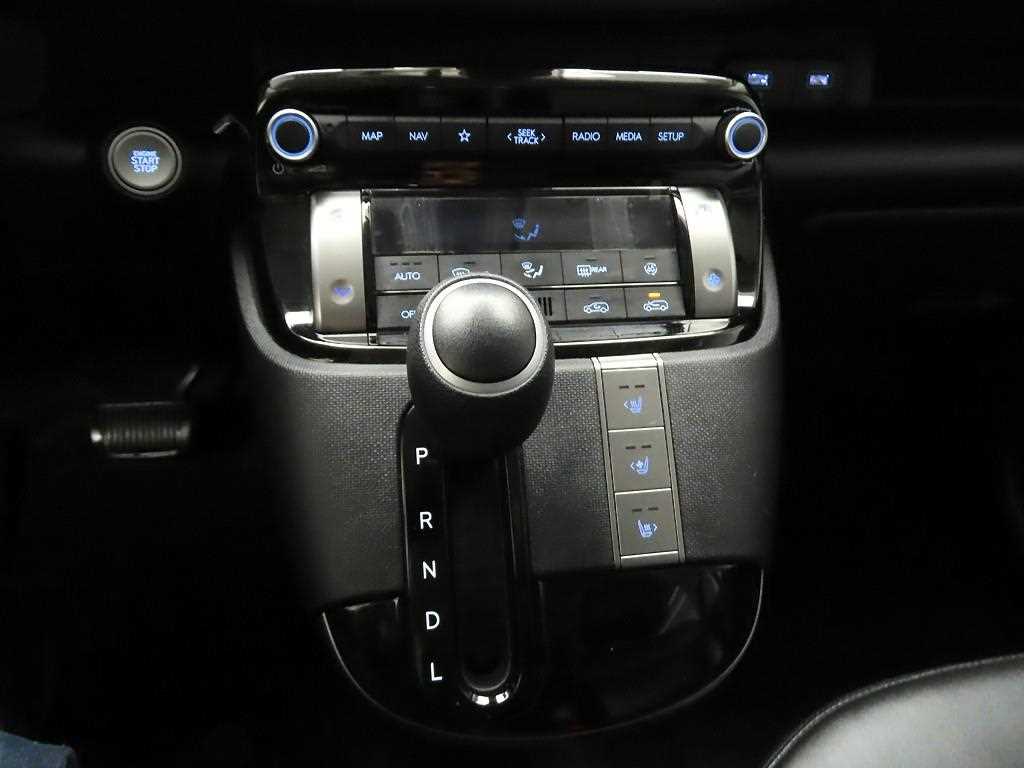 HYUNDAI Casper - Vista 10