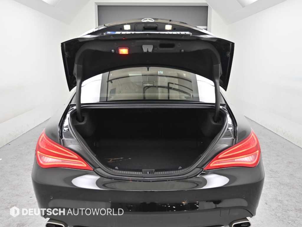 Mercedes Benz CLA Class 2016 Negro - Importación desde Corea - HF Imports Iquique - Foto 20