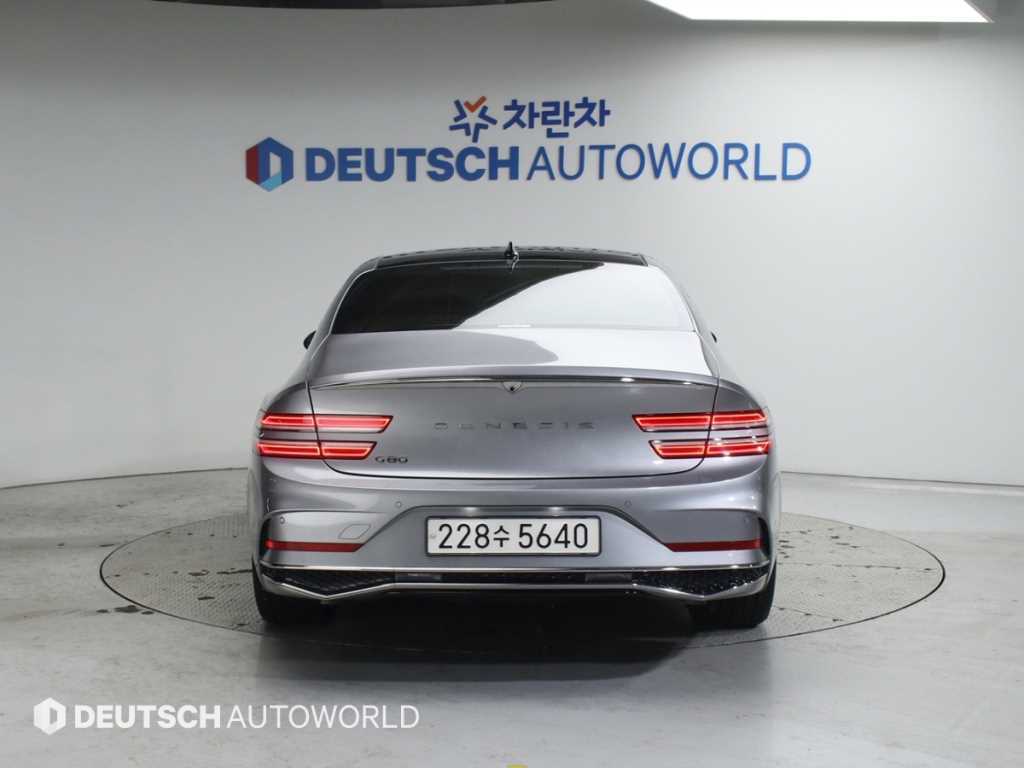 Genesis G80 - Vista 4