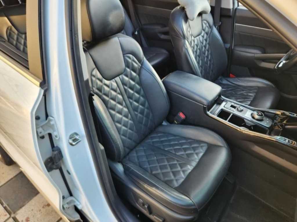 KIA Sorento - Vista 5