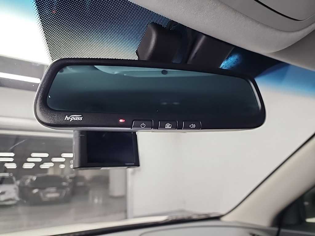 Ssangyong Tivoli 2019 Blanco - Importación desde Corea - HF Imports Iquique - Foto 15