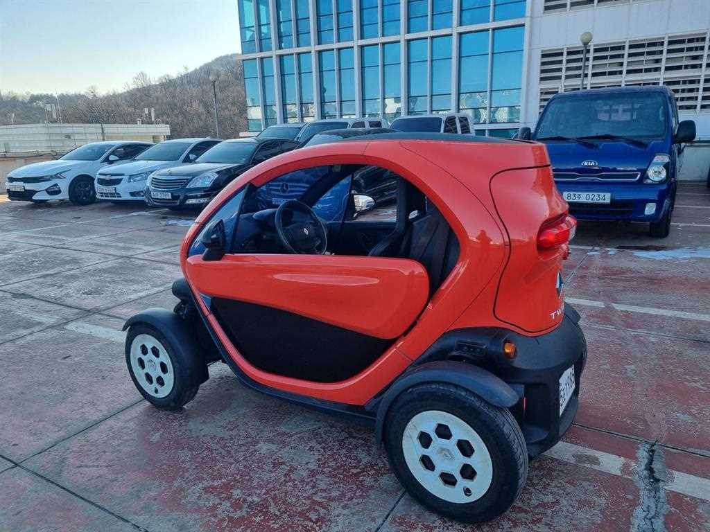 SAMSUNG Twizy - Vista 9