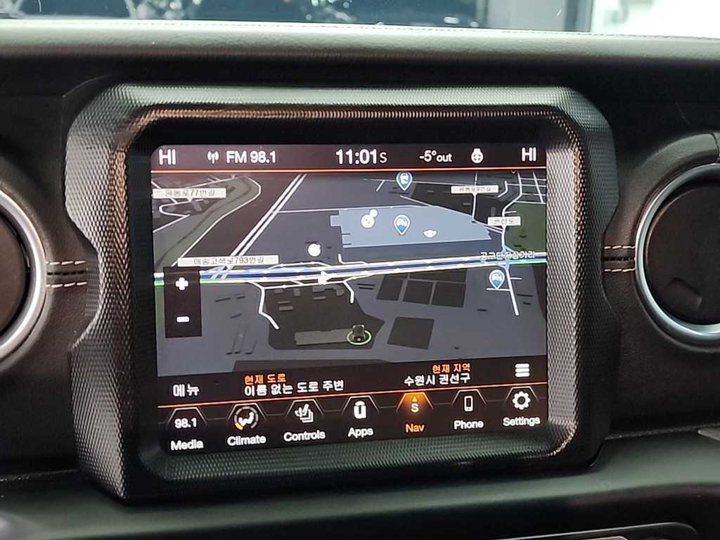 Jeep Wrangler 2023 Negro - Importación desde Corea - HF Imports Iquique - Foto 15