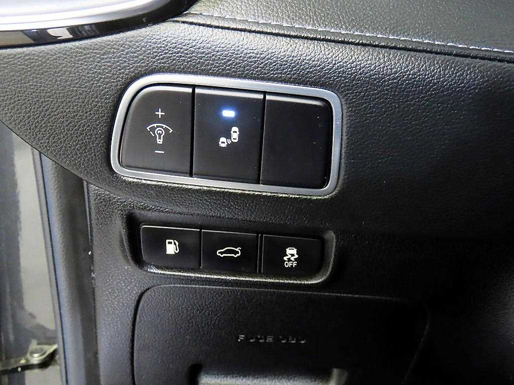 HYUNDAI Grandeur 2017 Gris - Importación desde Corea - HF Imports Iquique - Foto 14