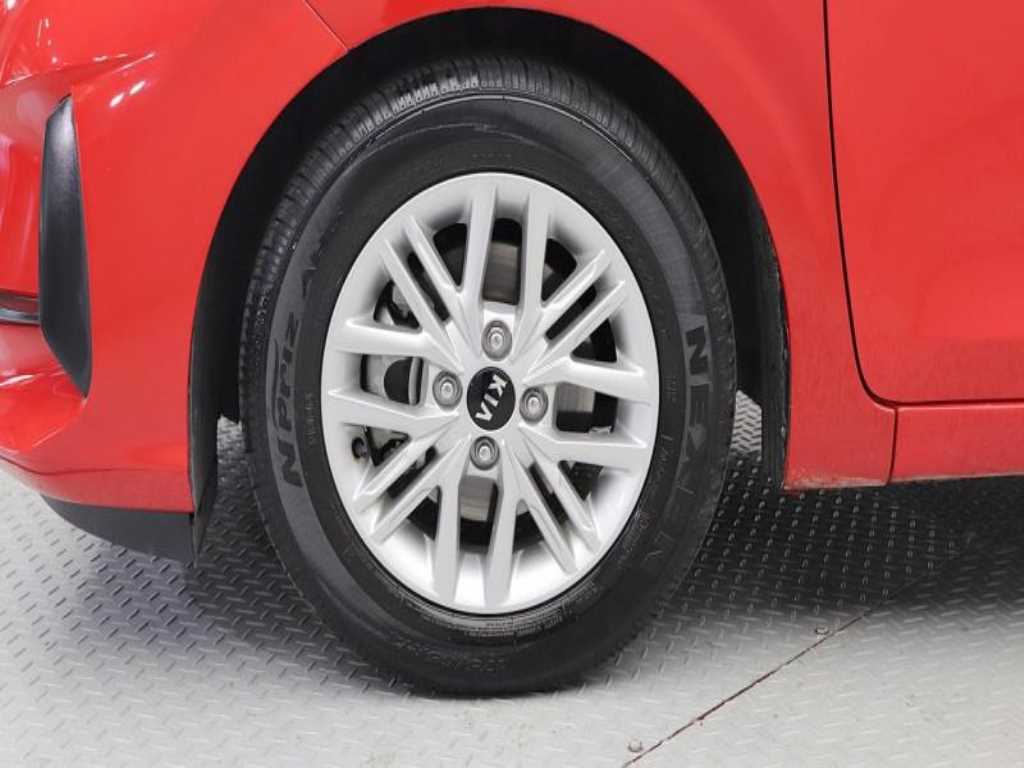 KIA Morning - Vista 5