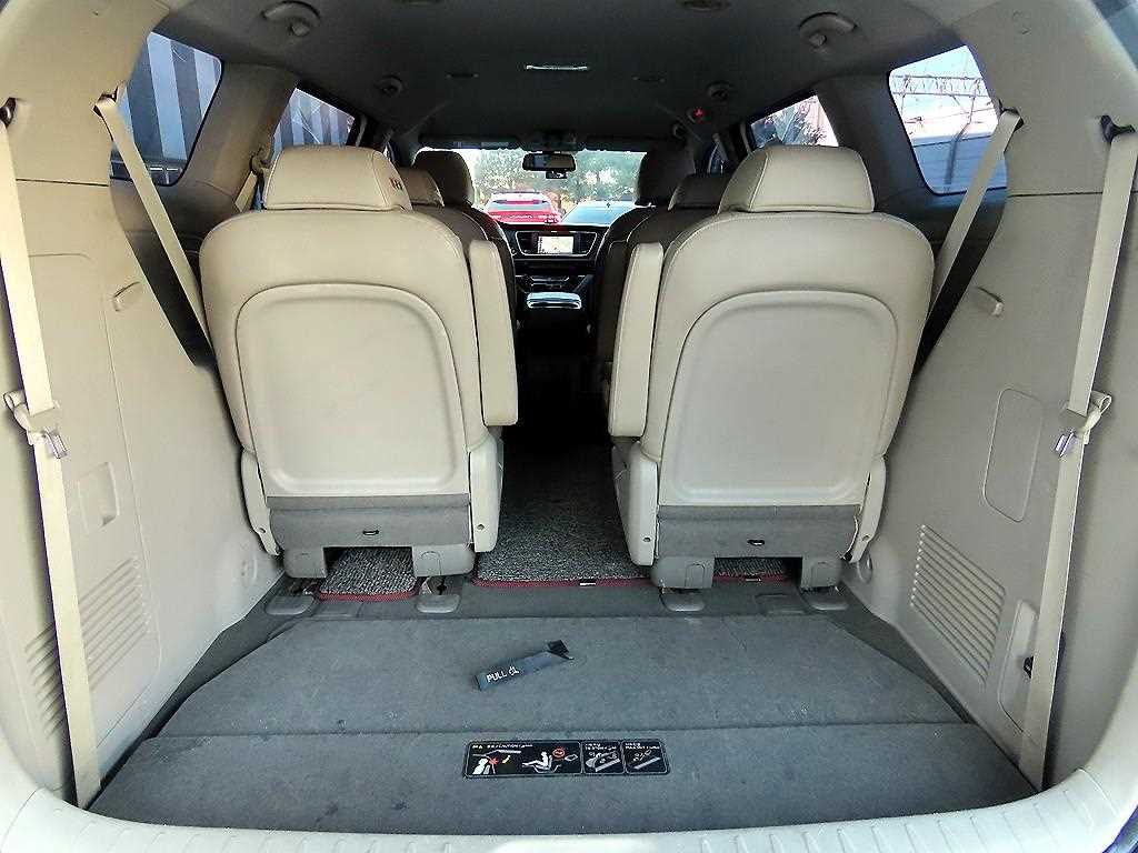 KIA Carnival 2019 - Importación desde Corea - HF Imports Iquique - Foto 17