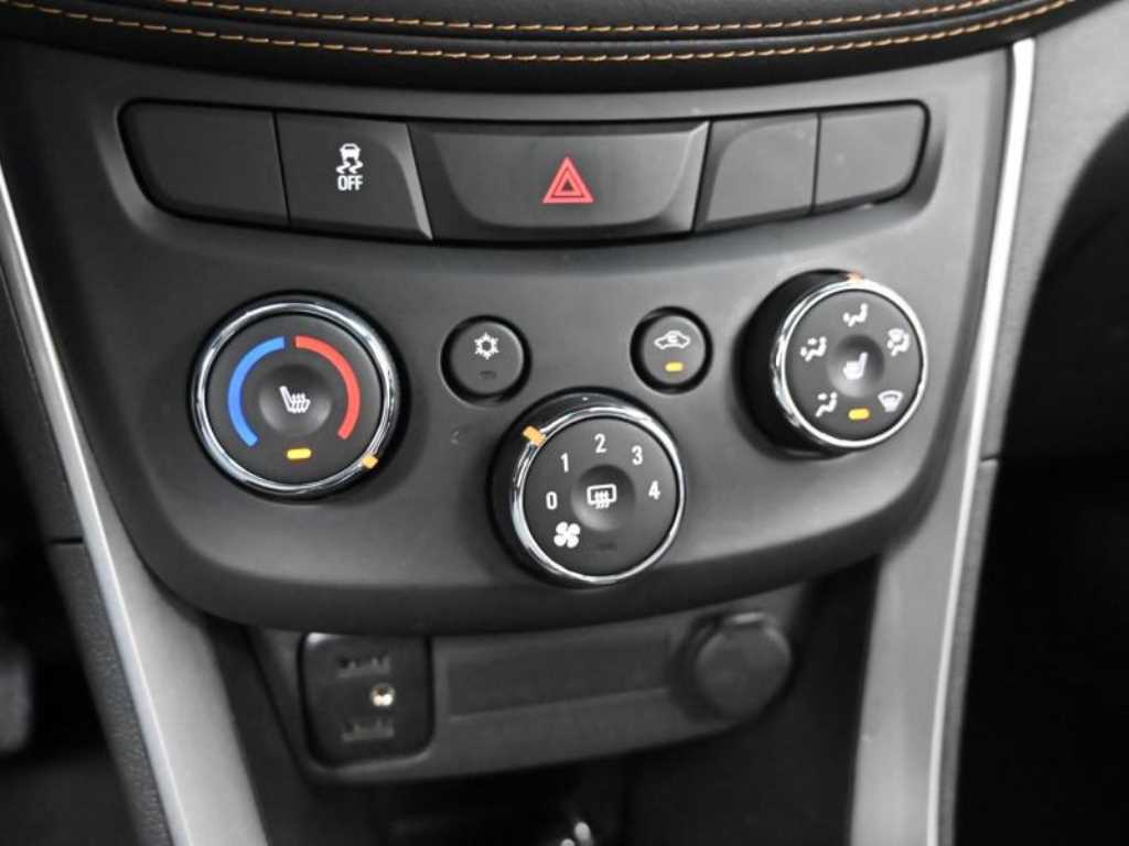 Chevrolet Trax 2022 Gris - Importación desde Corea - HF Imports Iquique - Foto 17