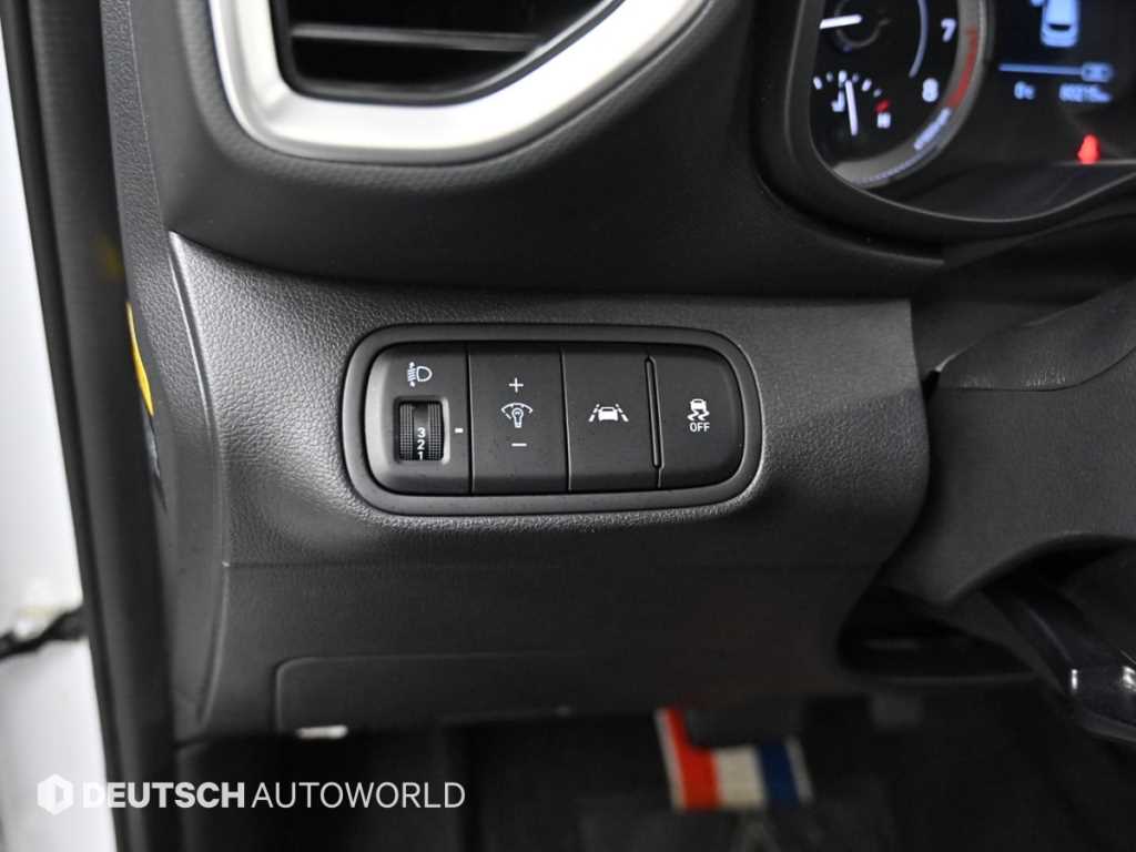 HYUNDAI Venue 2020 Blanco - Importación desde Corea - HF Imports Iquique - Foto 18