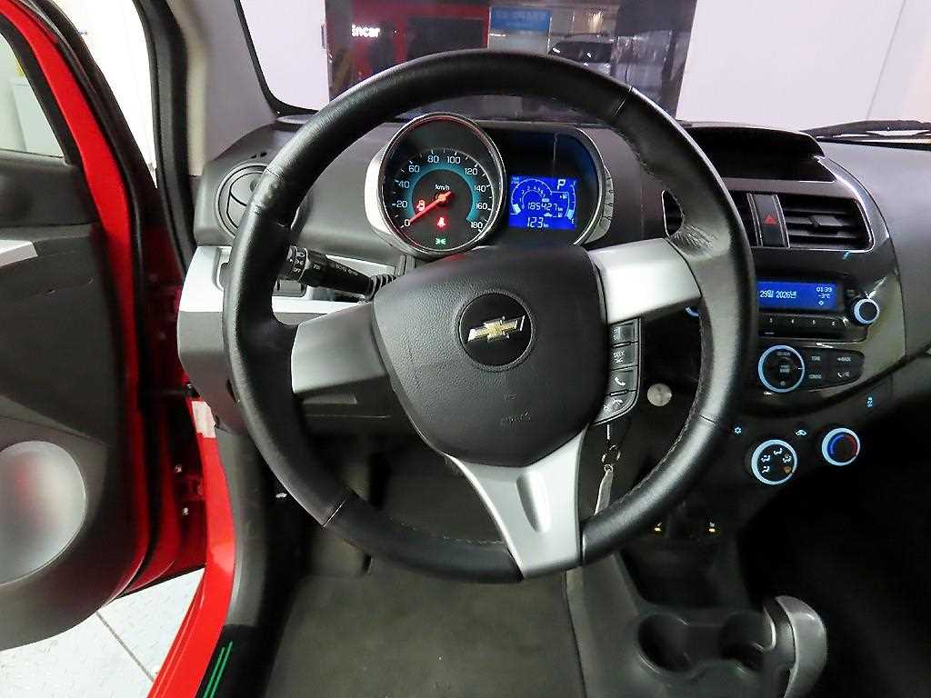 Chevrolet Spark - Vista 9