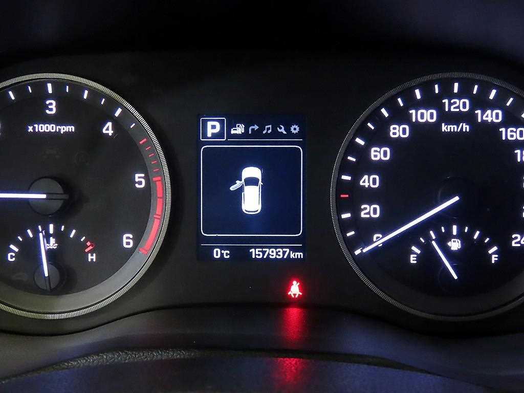 HYUNDAI Tucson - Vista 9