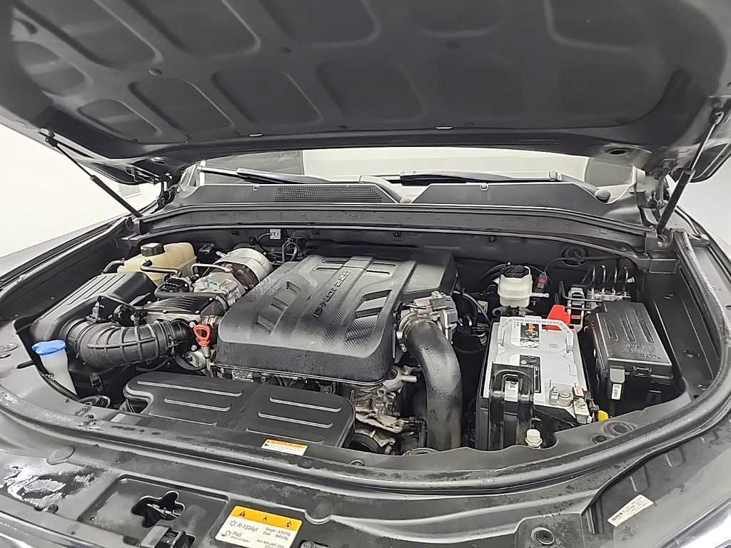 Ssangyong Rexton - Vista 5