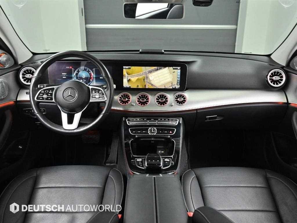 Mercedes Benz E class - Vista 7