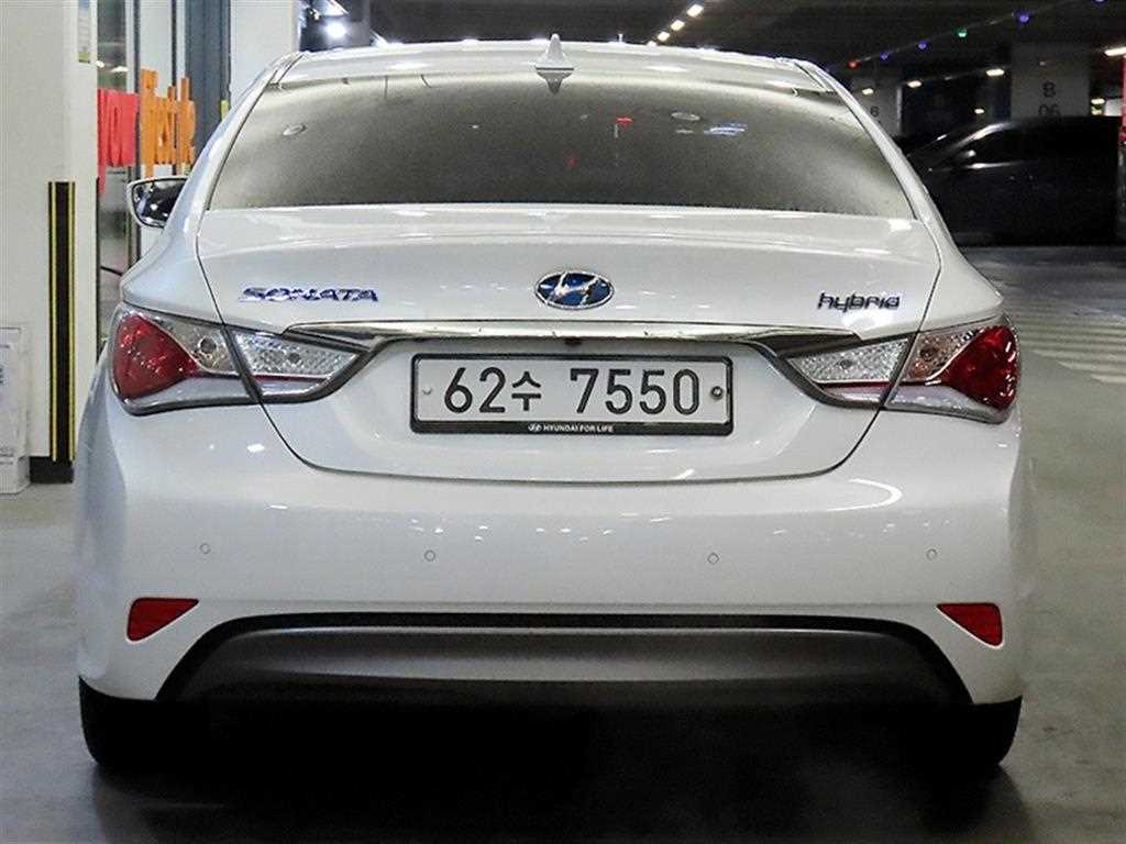 HYUNDAI Sonata - Vista 5