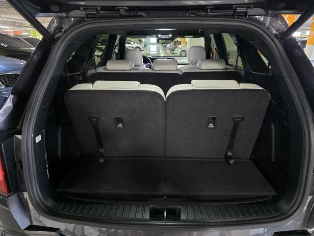 KIA Sorento - Vista 10