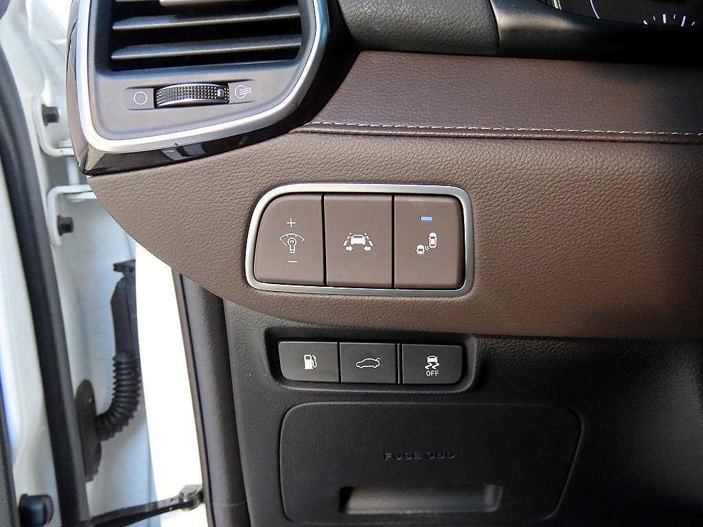 HYUNDAI Grandeur - Vista 12