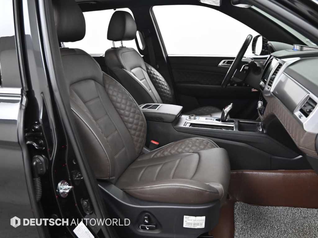 Ssangyong Rexton - Vista 10