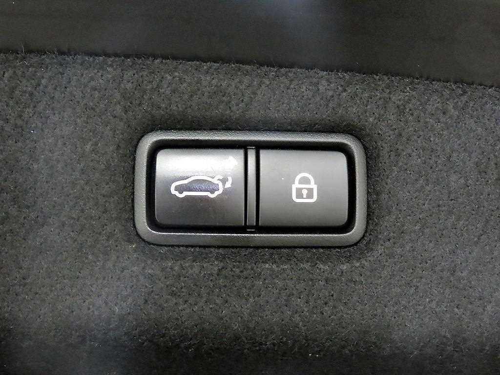 Genesis G90 2021 Negro - Importación desde Corea - HF Imports Iquique - Foto 16