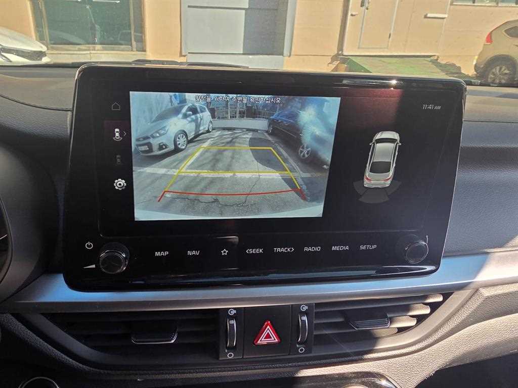 KIA K3 2022 Blanco - Importación desde Corea - HF Imports Iquique - Foto 13