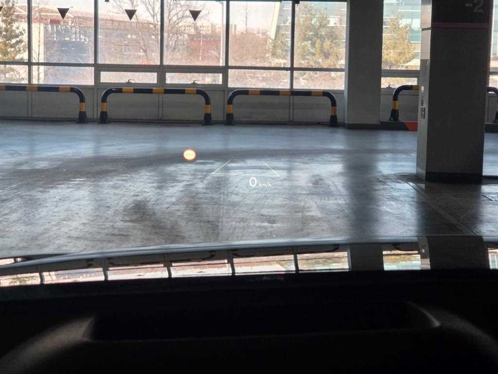 KIA Sorento - Vista 9