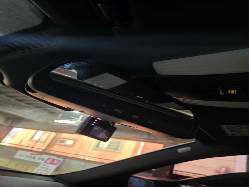 Mercedes Benz E class - Vista 11