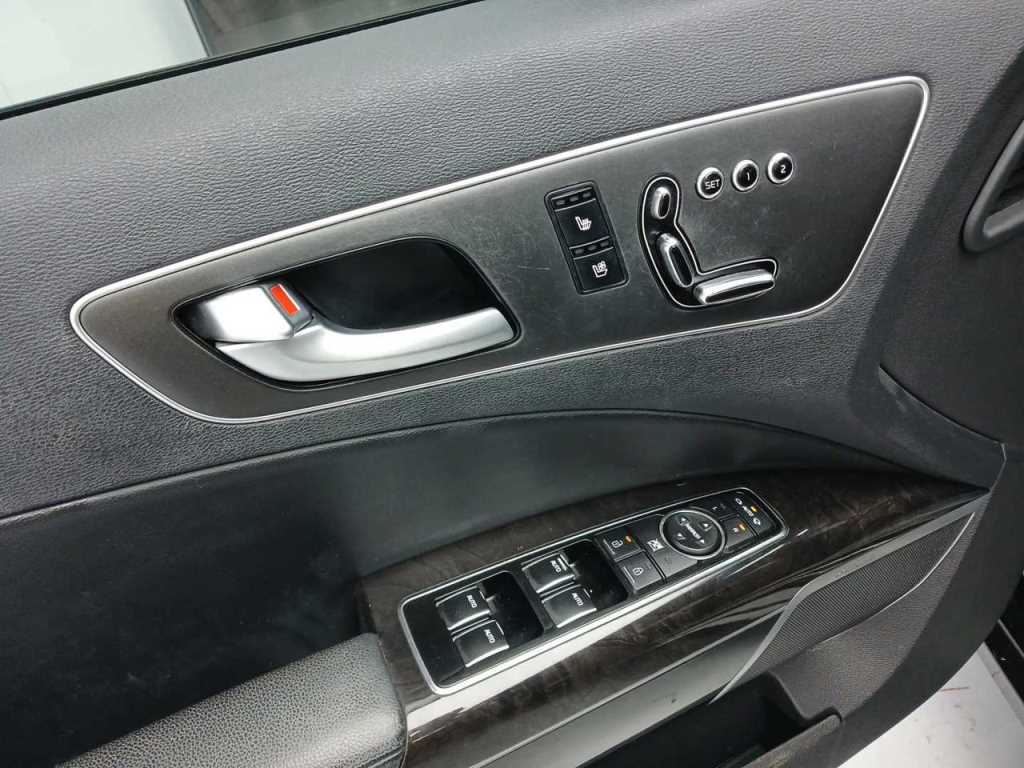 KIA K9 2014 Negro - Importación desde Corea - HF Imports Iquique - Foto 20