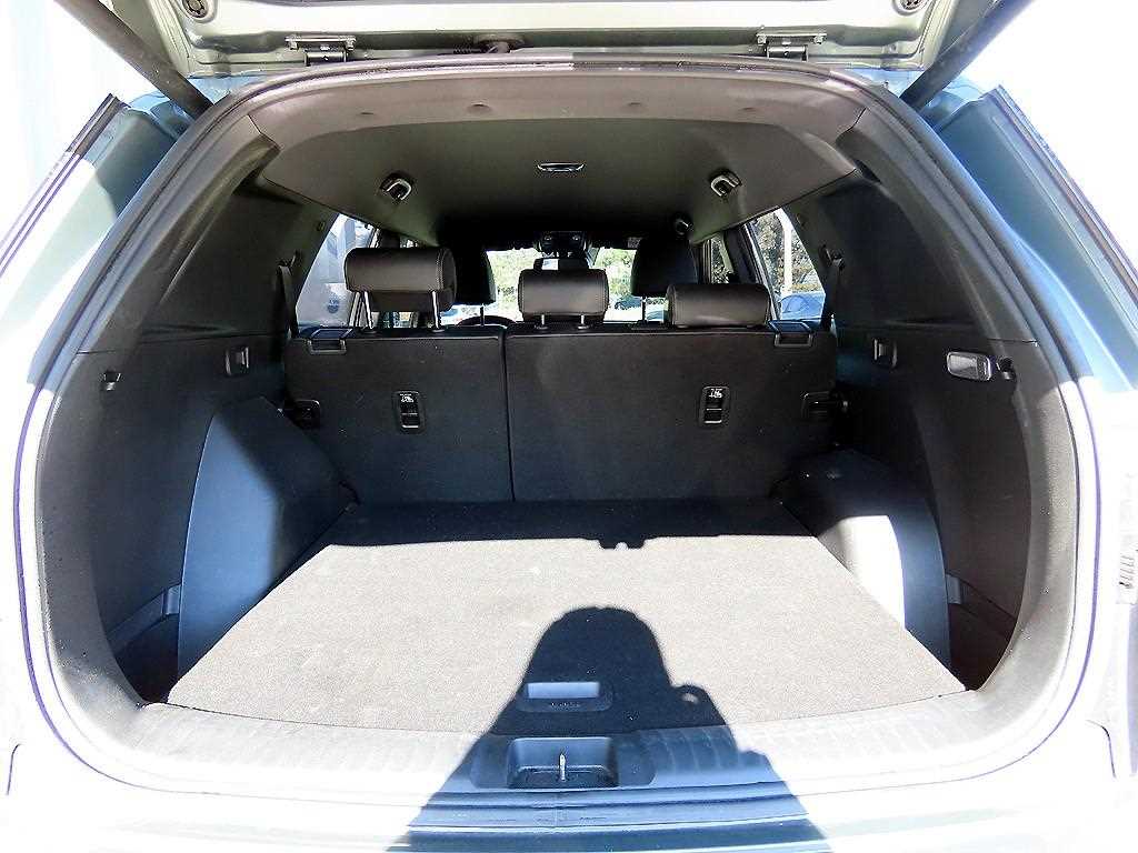 Ssangyong Torres 2023 Gris - Importación desde Corea - HF Imports Iquique - Foto 17