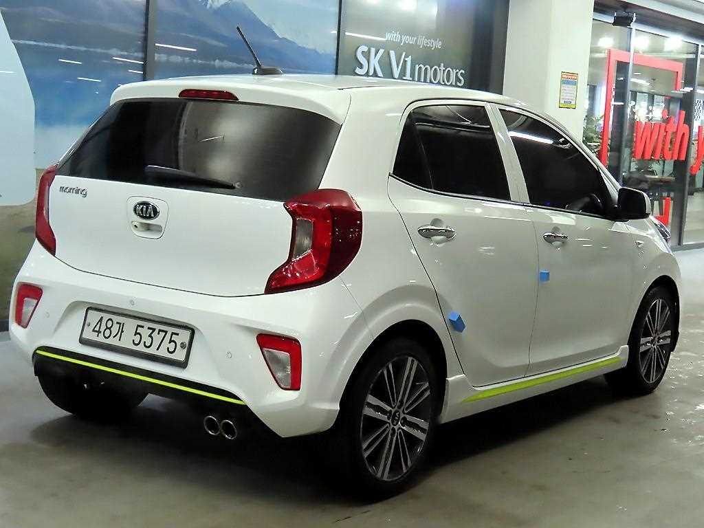 KIA Morning - Vista 4