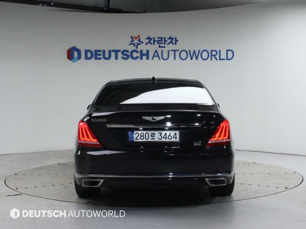 Genesis EQ900 - Vista 4