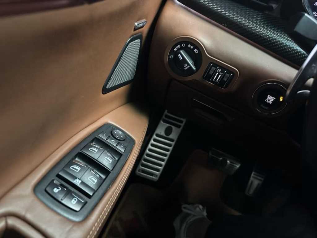 Maserati Quattroforte 2015 Negro - Importación desde Corea - HF Imports Iquique - Foto 16