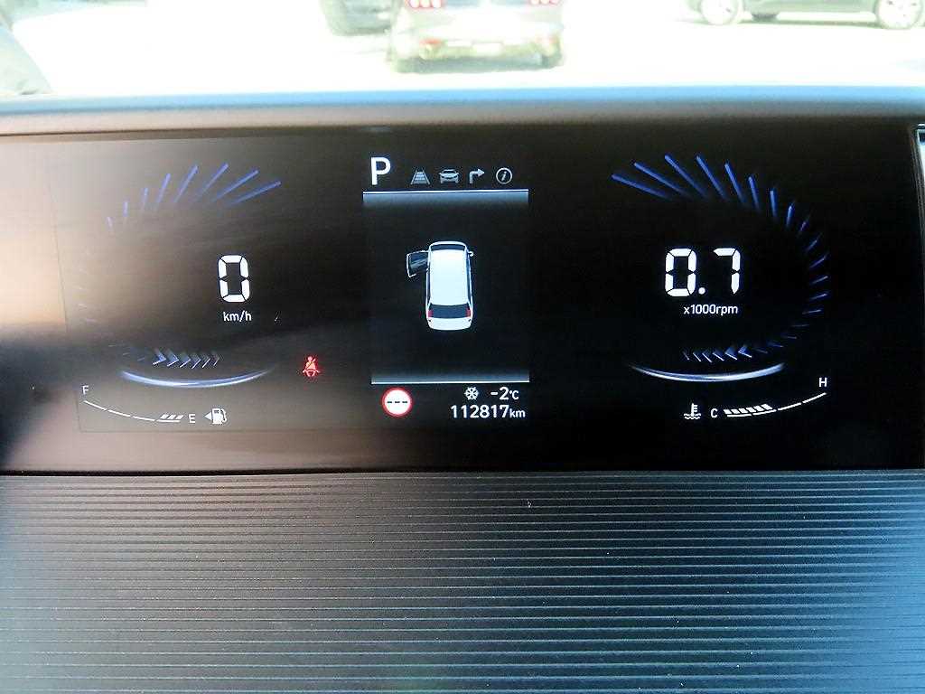 HYUNDAI Staria - Vista 9