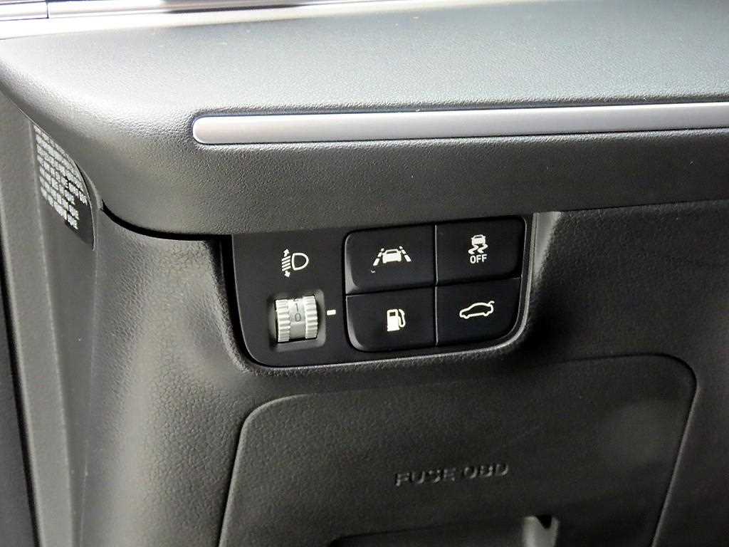 HYUNDAI Grandeur - Vista 12