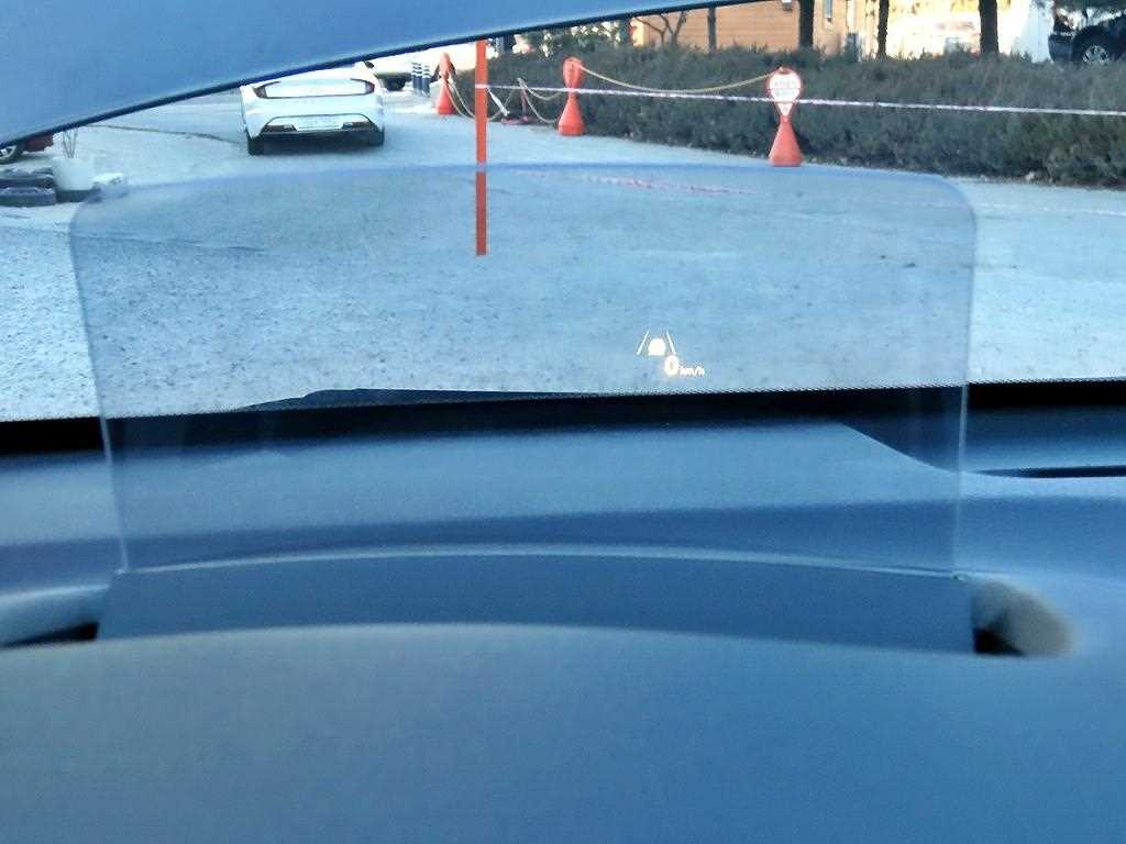 HYUNDAI Kona - Vista 10