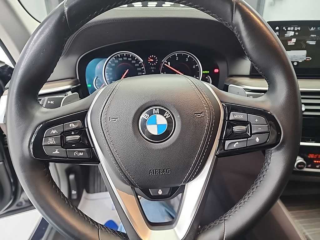 BMW 5 Series - Vista 9