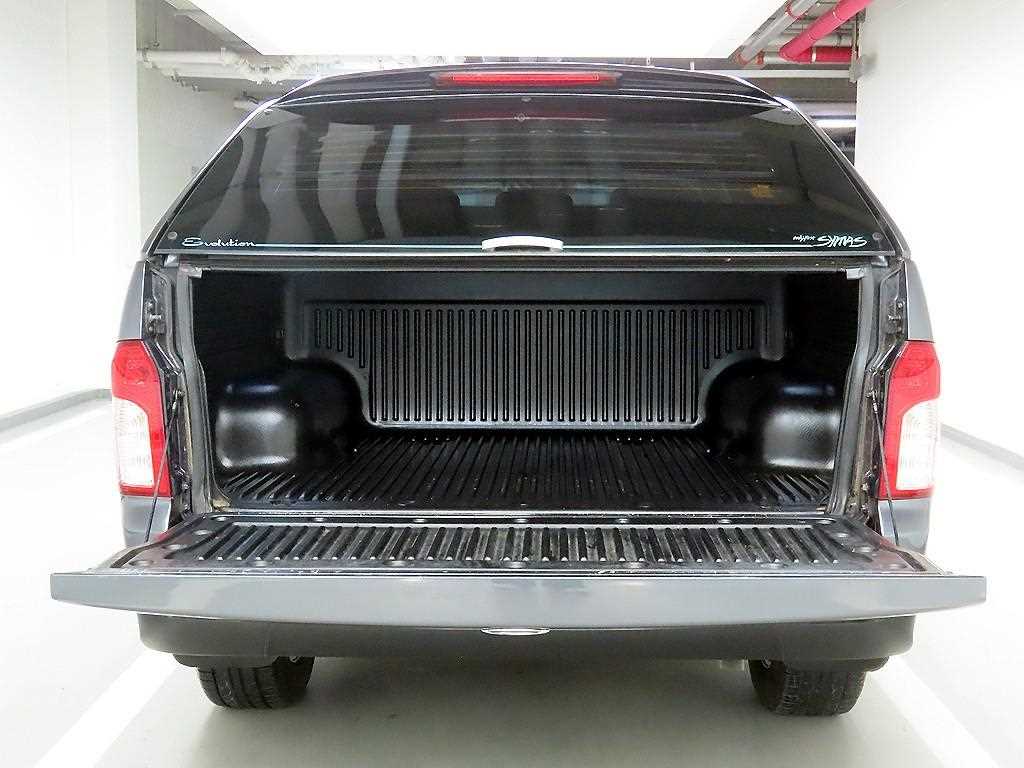 Ssangyong Korando - Vista 5