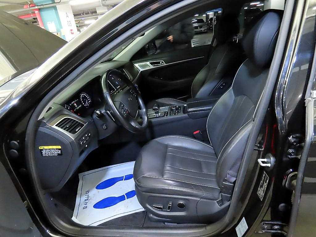 Genesis G80 - Vista 6