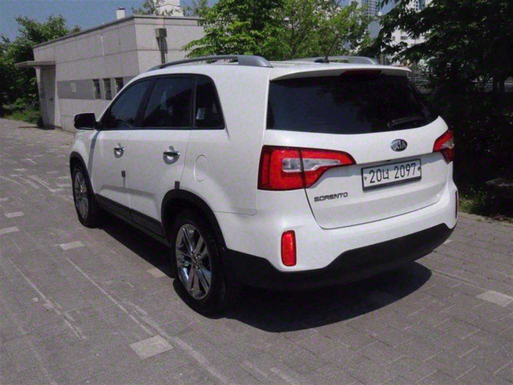 KIA Sorento - Vista 4
