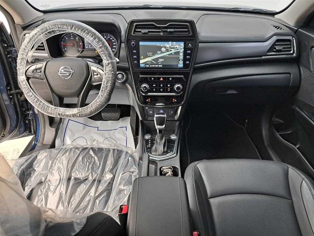 Ssangyong Tivoli - Vista 6