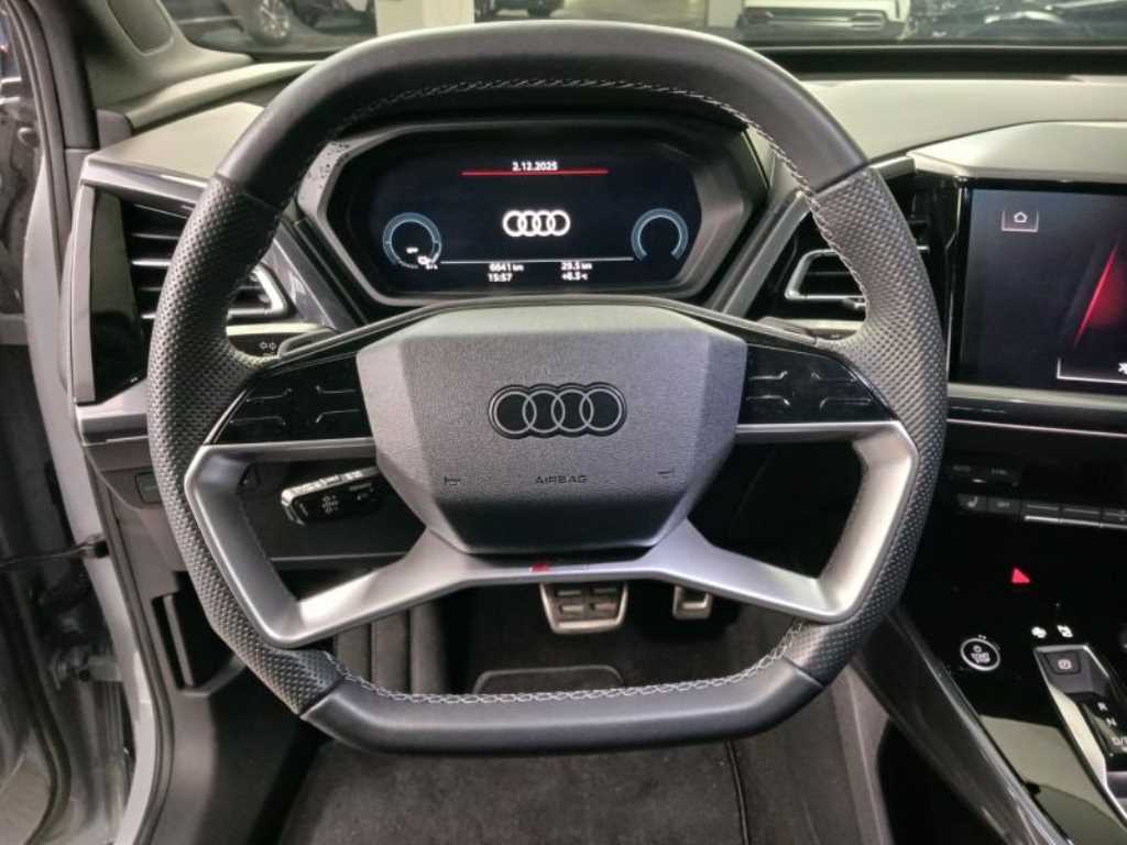 Audi Q4 - Vista 10