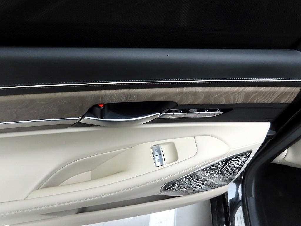 Genesis G90 2021 Negro - Importación desde Corea - HF Imports Iquique - Foto 13