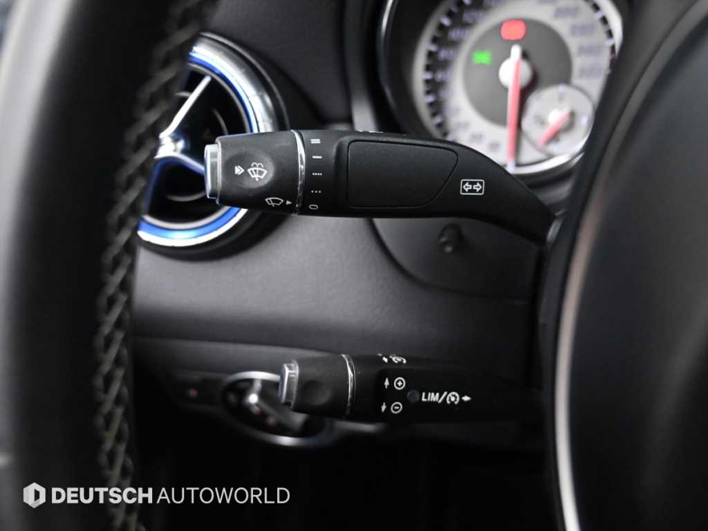 Mercedes Benz CLA Class 2016 Negro - Importación desde Corea - HF Imports Iquique - Foto 17