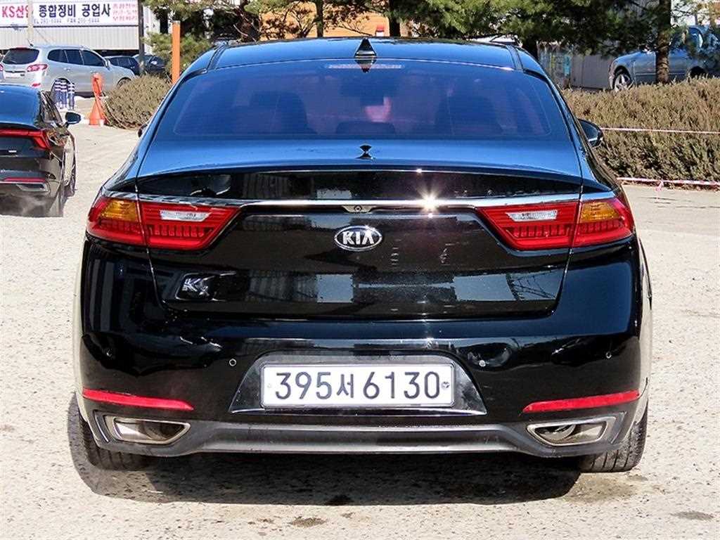 KIA K7 - Vista 4