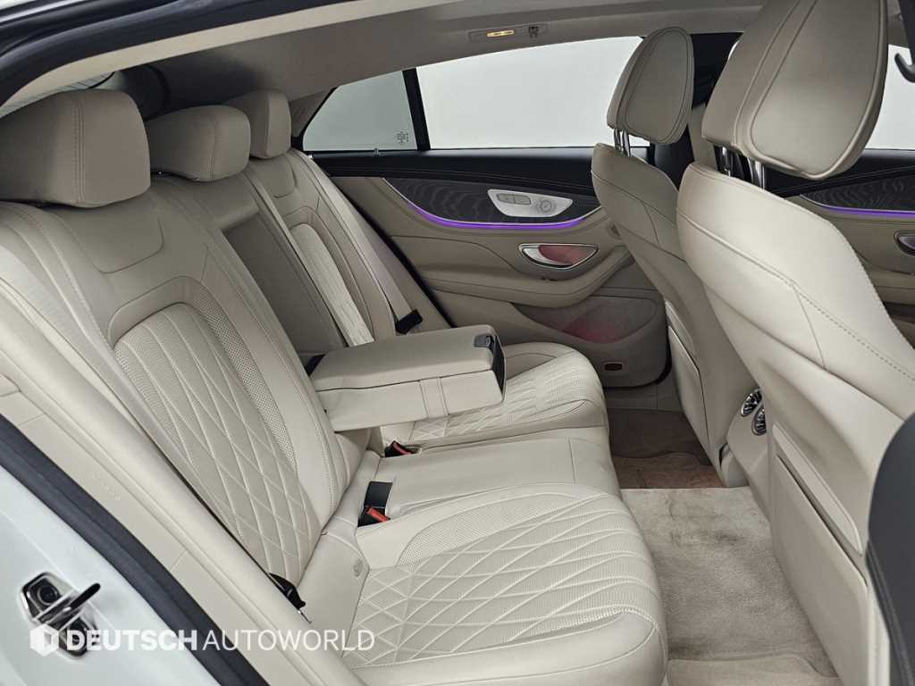 Mercedes Benz AMG GT - Vista 12