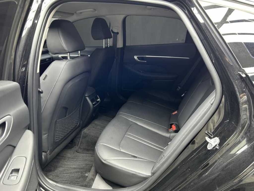 HYUNDAI Sonata - Vista 5