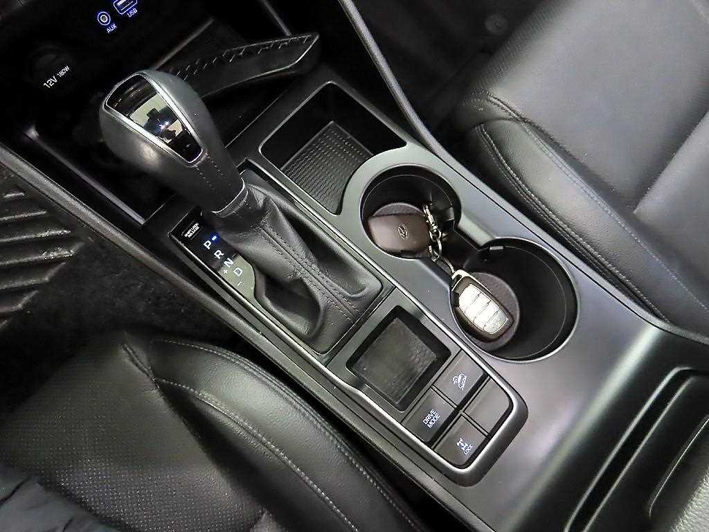 HYUNDAI Tucson - Vista 10