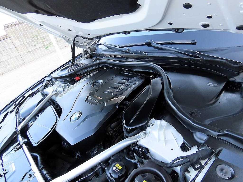 BMW 5 Series 2022 Blanco - Importación desde Corea - HF Imports Iquique - Foto 19