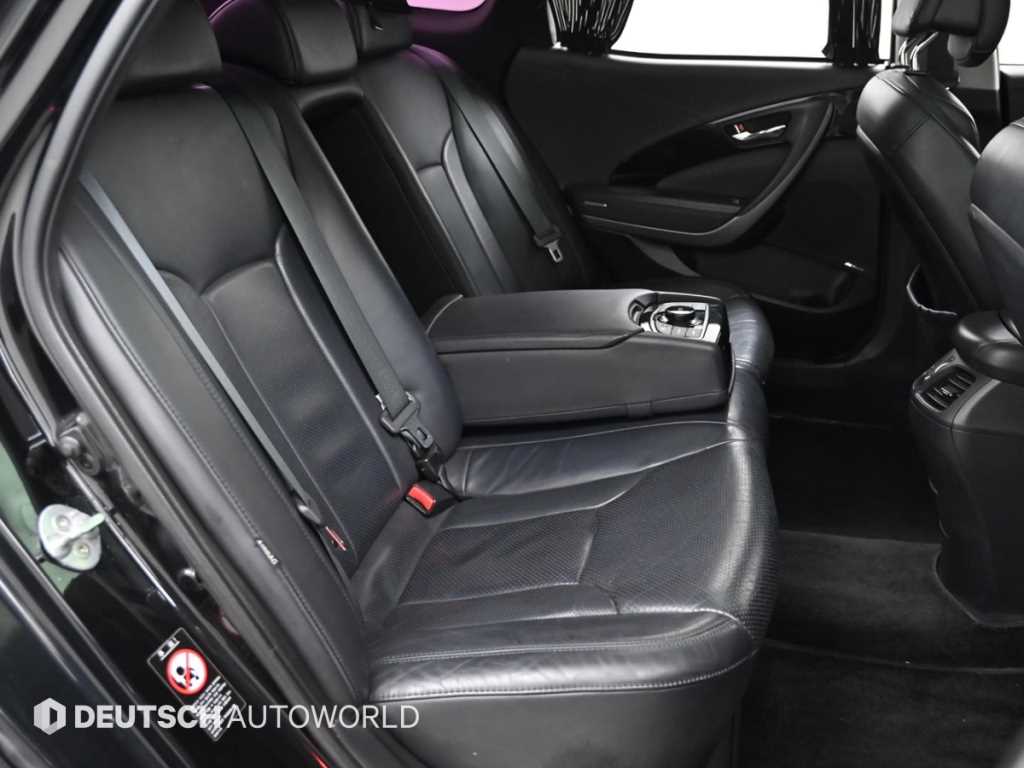 HYUNDAI Grandeur - Vista 12