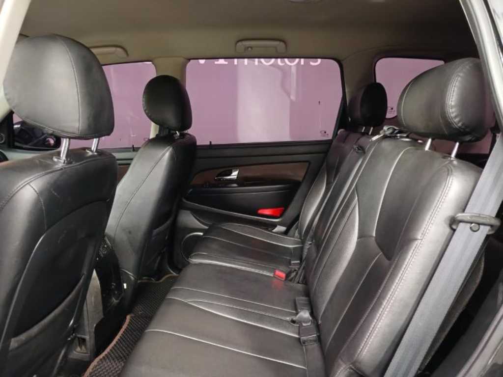 Ssangyong Rexton - Vista 8