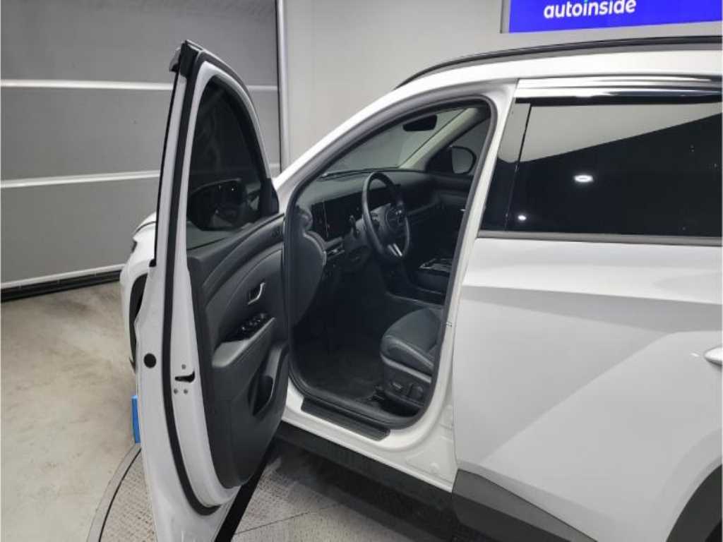 HYUNDAI Tucson - Vista 7