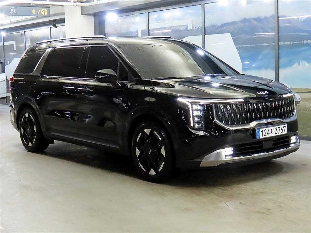 KIA Carnival 2024 Negro - Importación desde Corea - HF Imports Iquique - Foto 1